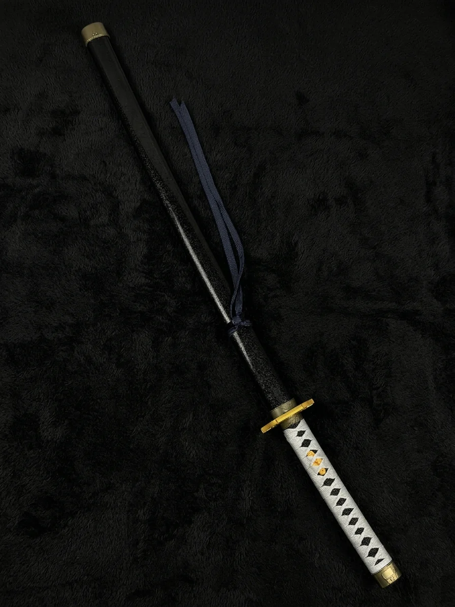 Yamato Glowing & Smoking Sword - Image 4